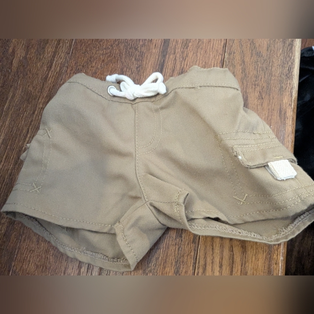 Build a Bear High Top Converse Type shoes, Shorts and Biker Skull helmet - Picture 14 of 15